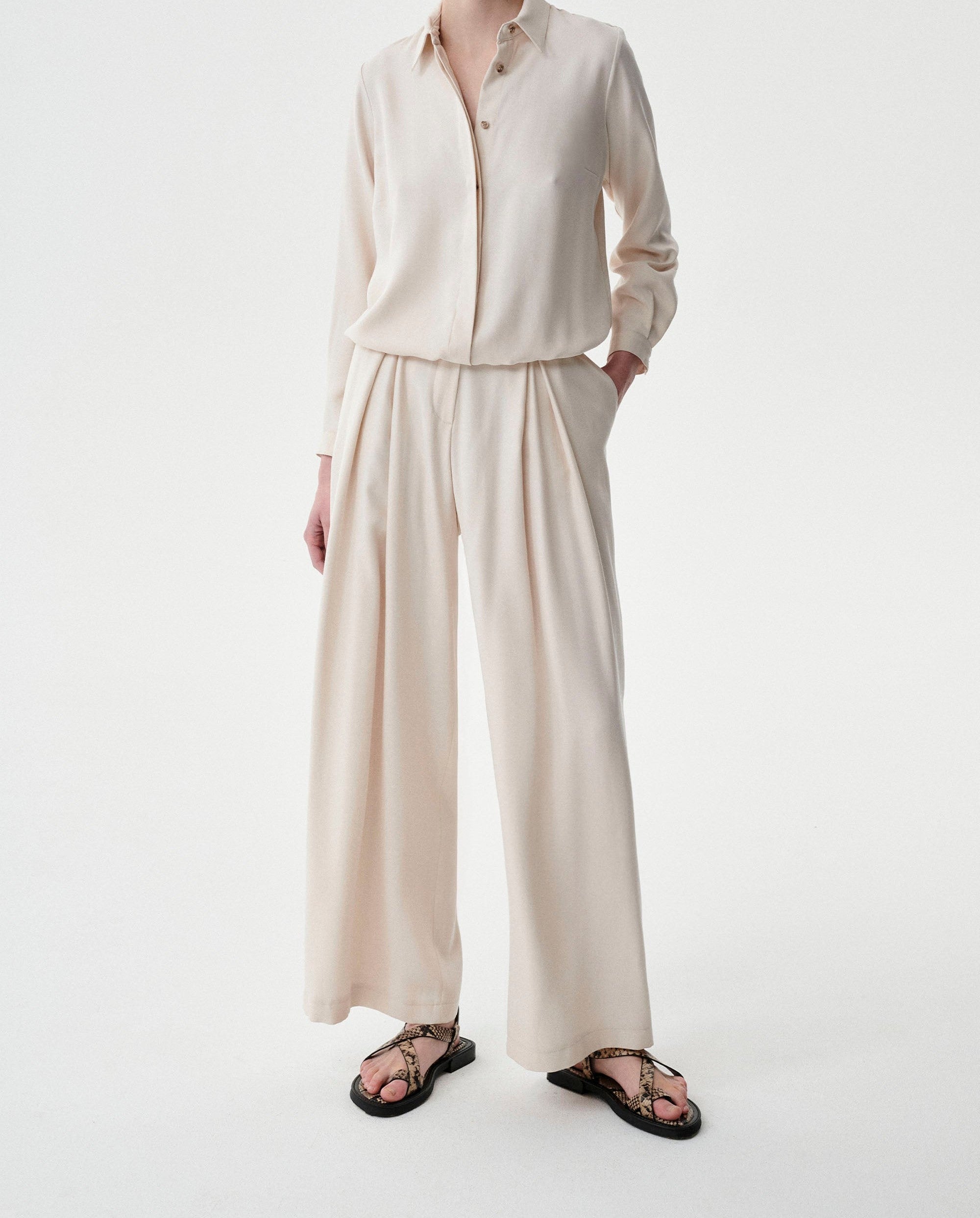 Spodnie z tencelu Ibell kremowe