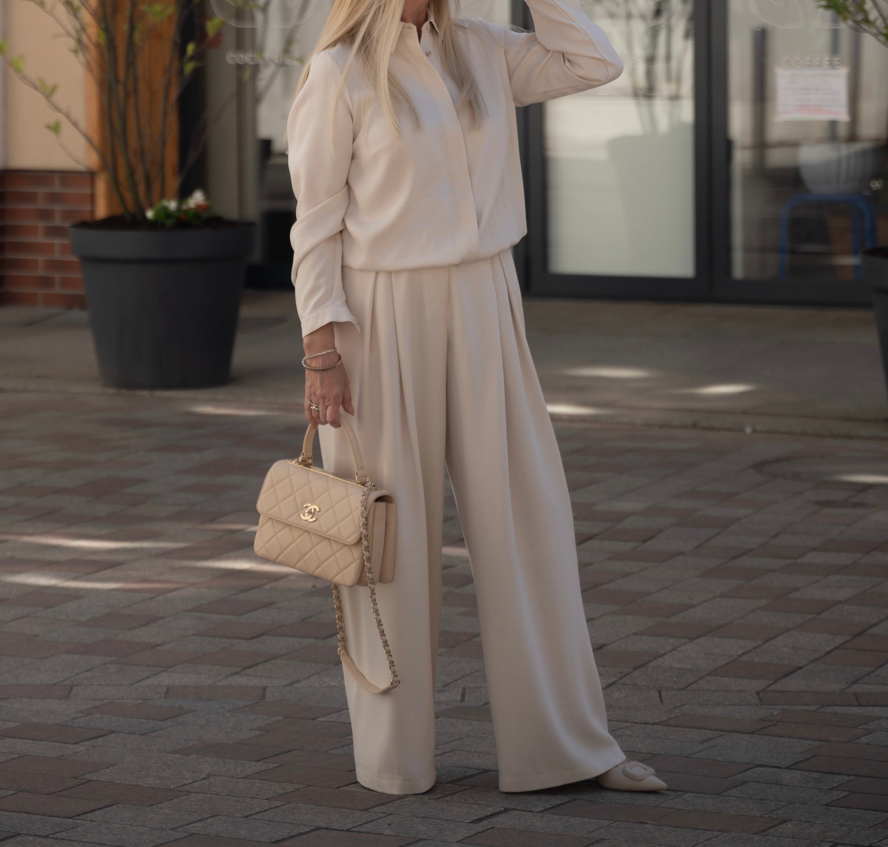 Spodnie z tencelu Ibell kremowe