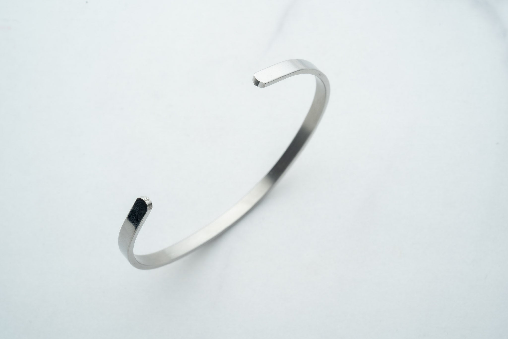 Srebrna bransoleta BANGLE