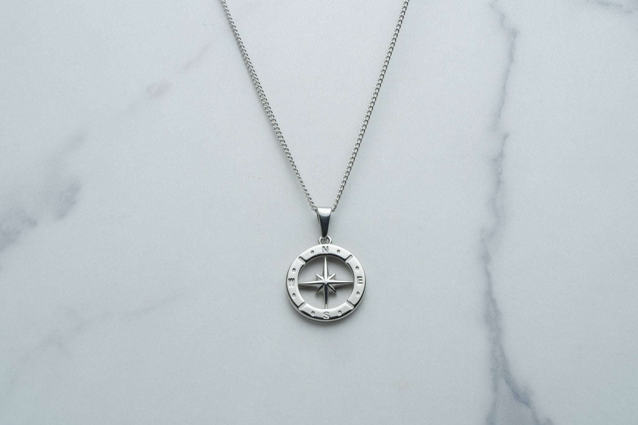 Srebrny naszyjnik COMPASS