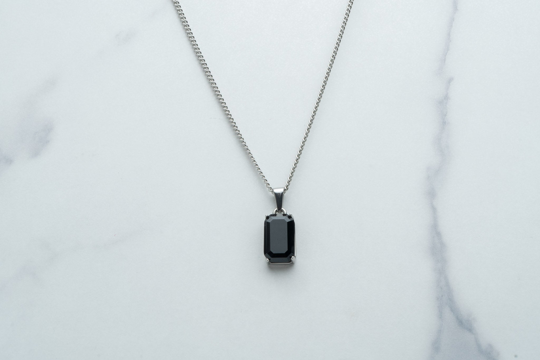 Srebrny naszyjnik CRYSTAL