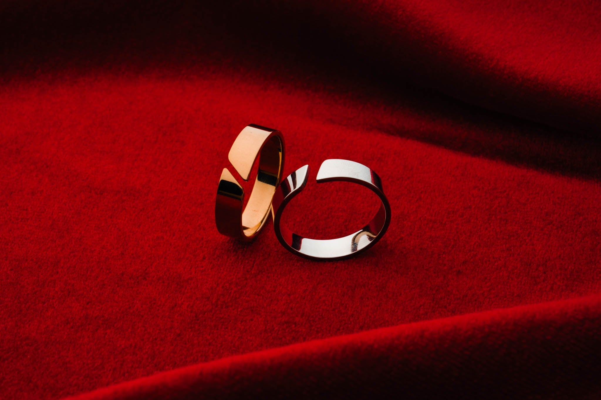 Srebrny pierścień ZENITH