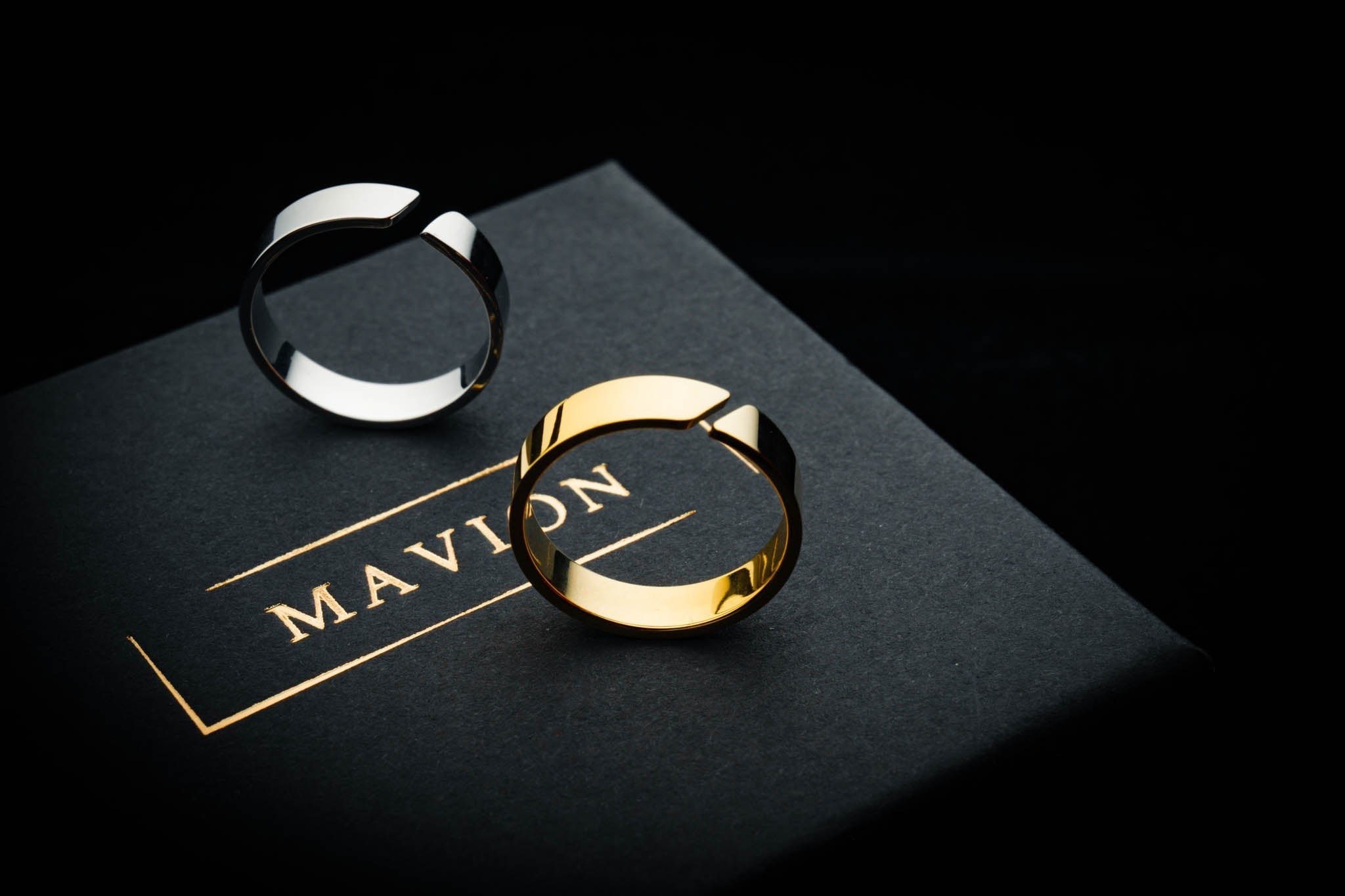 Srebrny pierścień ZENITH