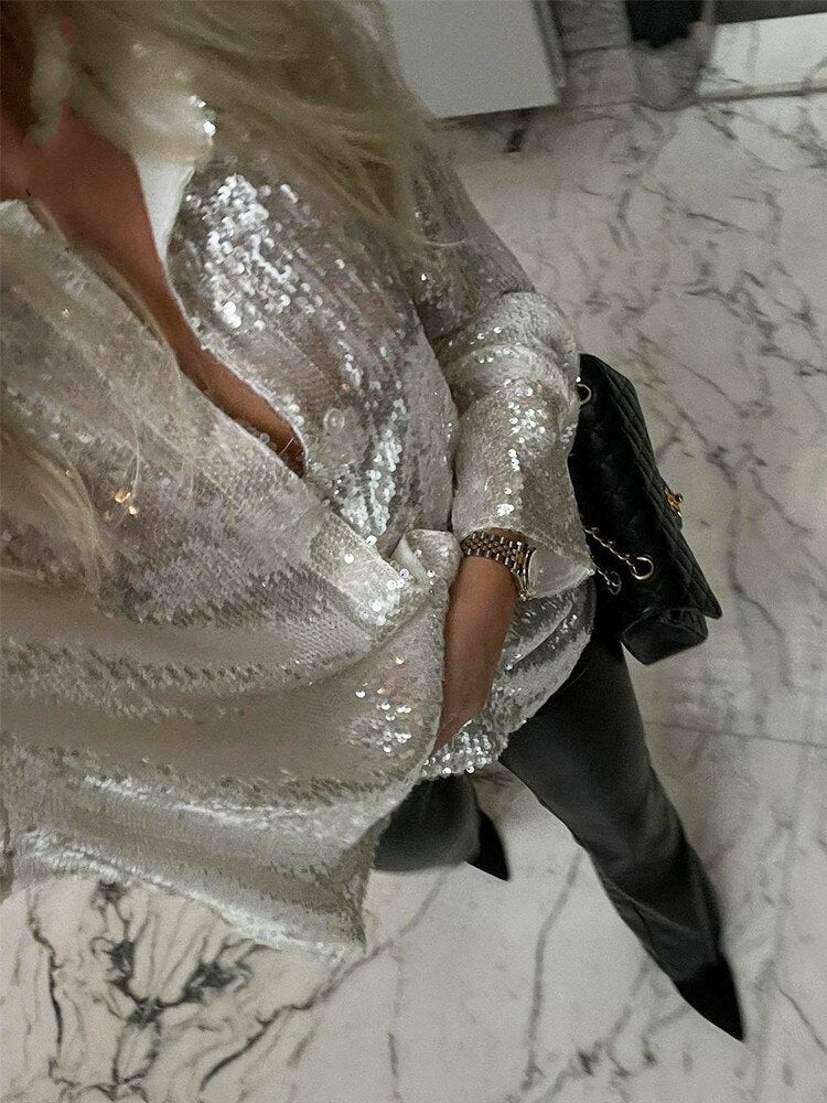 Glimara™ – Błyszcząca Koszula Oversize z Efektem Glam
