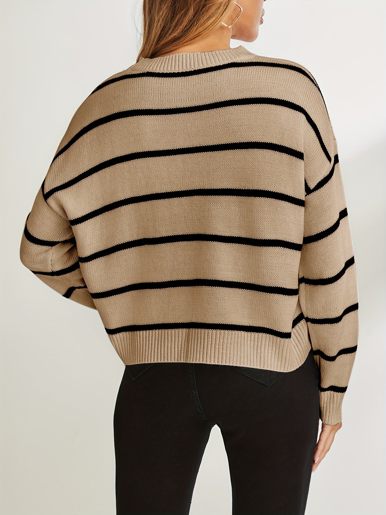 EMMA | Pasiasty sweter z dzianiny