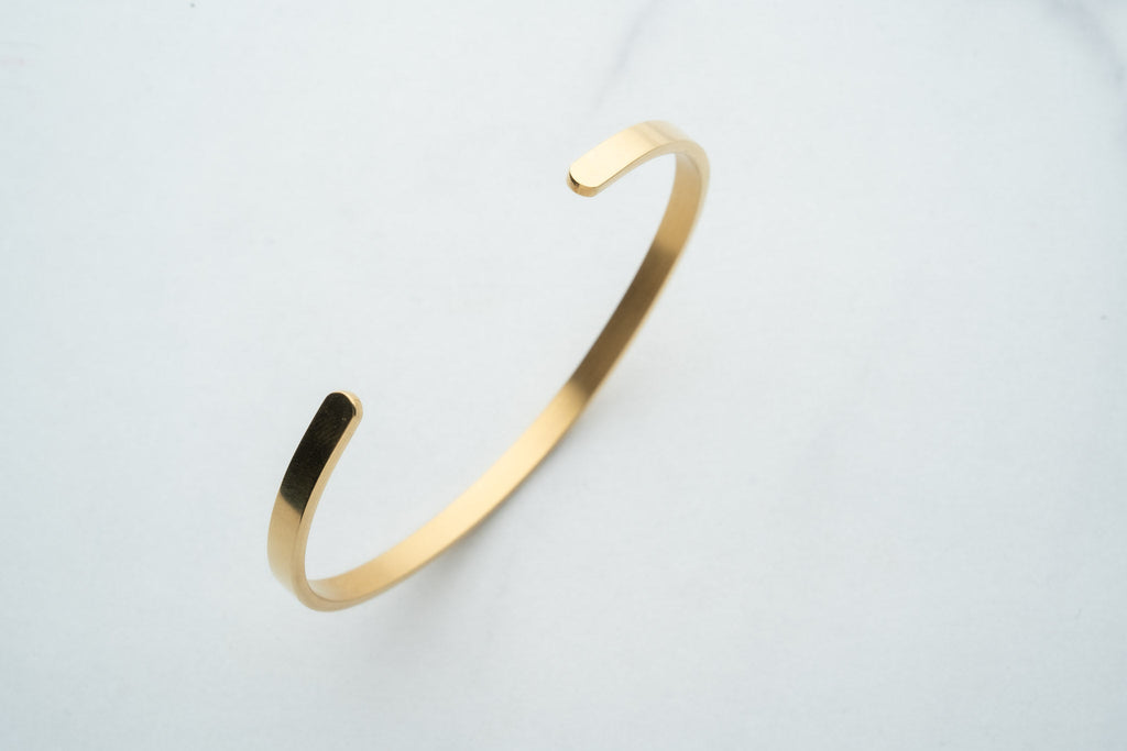 Złota bransoleta BANGLE