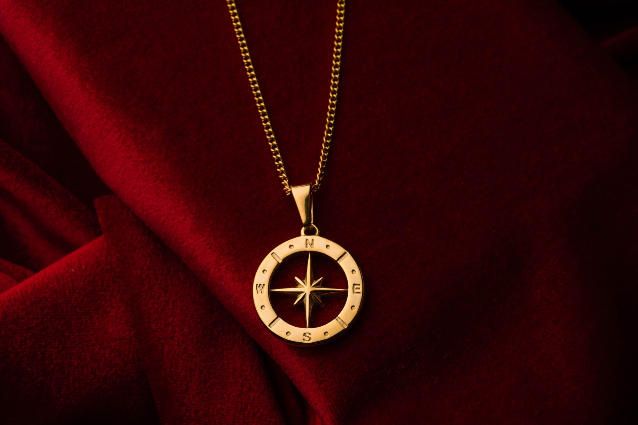 Złoty naszyjnik COMPASS