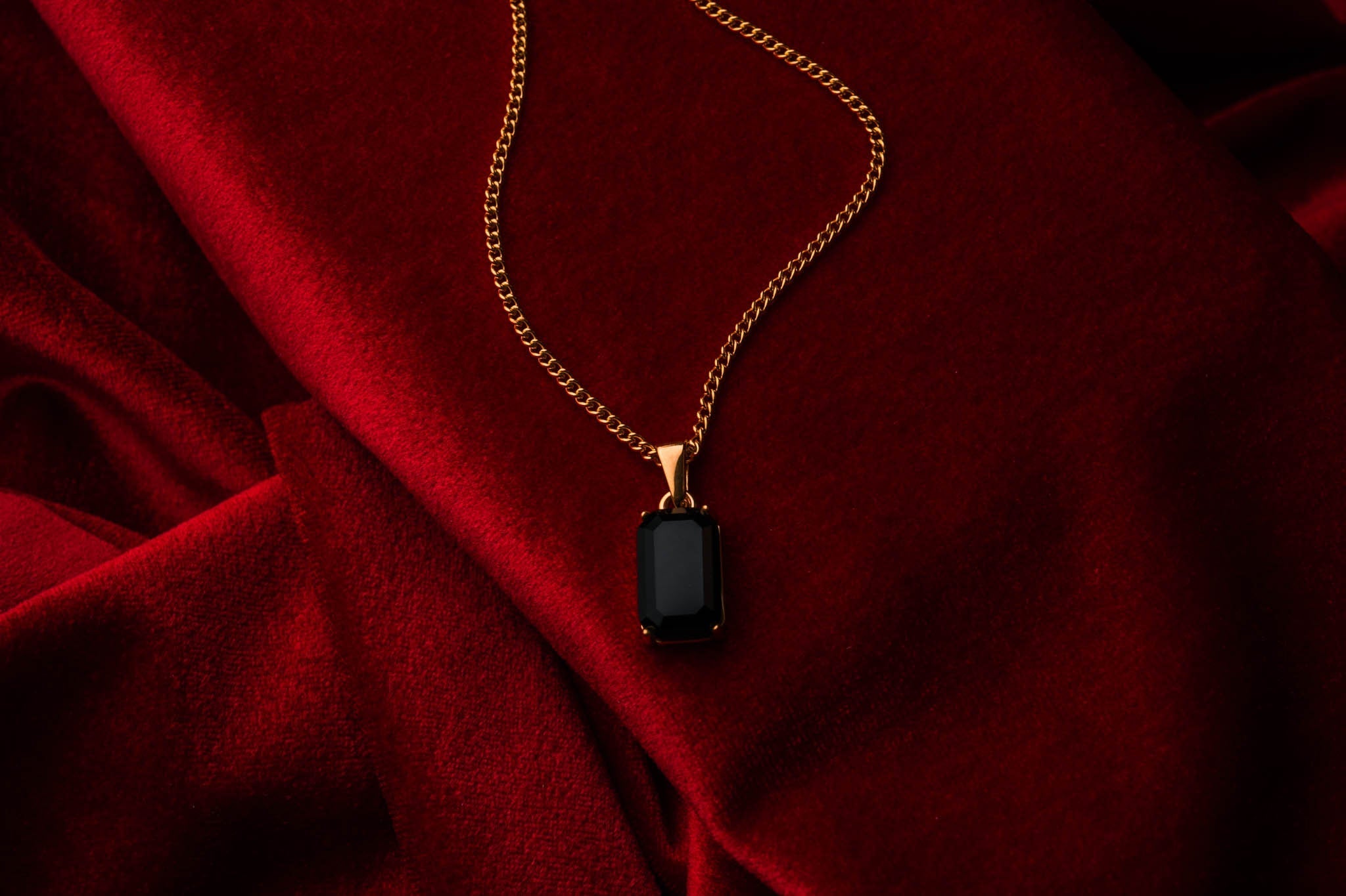 Złoty naszyjnik CRYSTAL