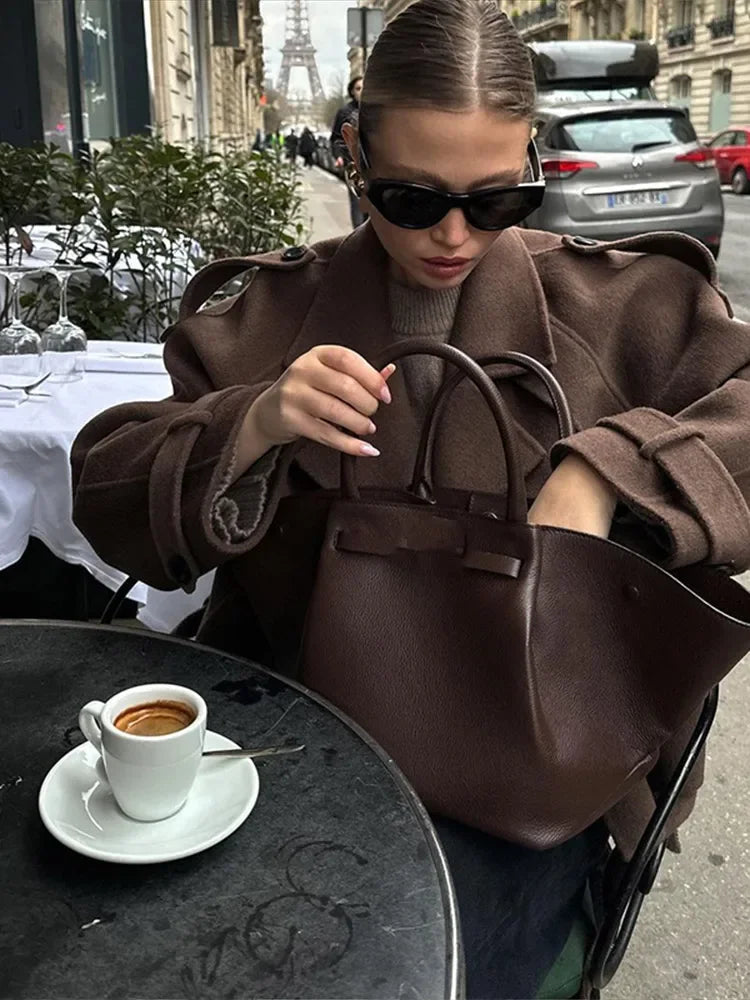 Damska kurtka z kapturem typu coffee wol - casualowa i wygodna