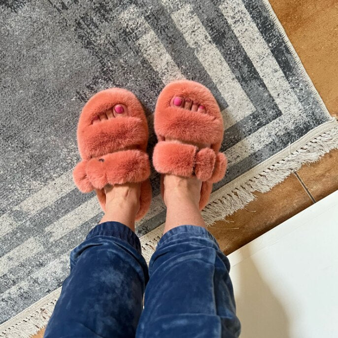 Liliane™ – Stylowe Klapki Damskie na Co Dzień