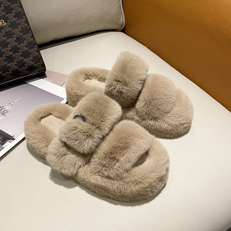 Liliane™ – Stylowe Klapki Damskie na Co Dzień