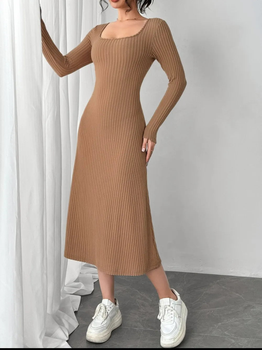 Cecylia™ Ribbed Knit Midi Dress