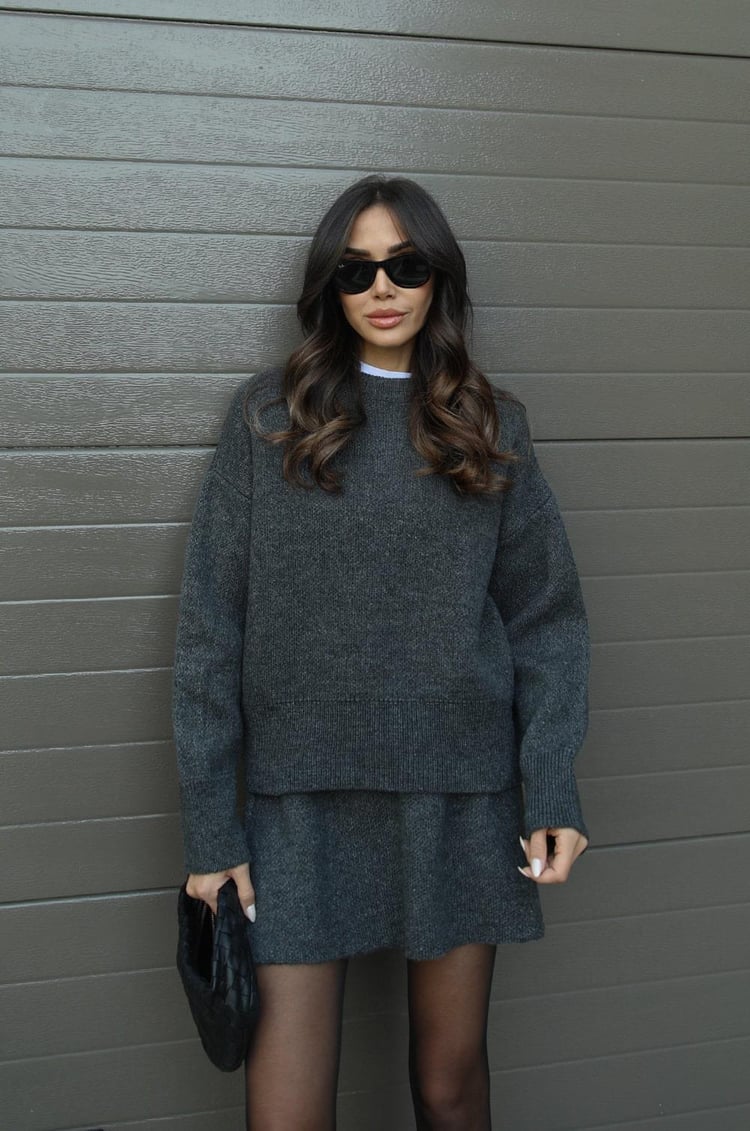 Marie™ Luksusowy Komplet Dzianinowy – Sweter + Spódnica