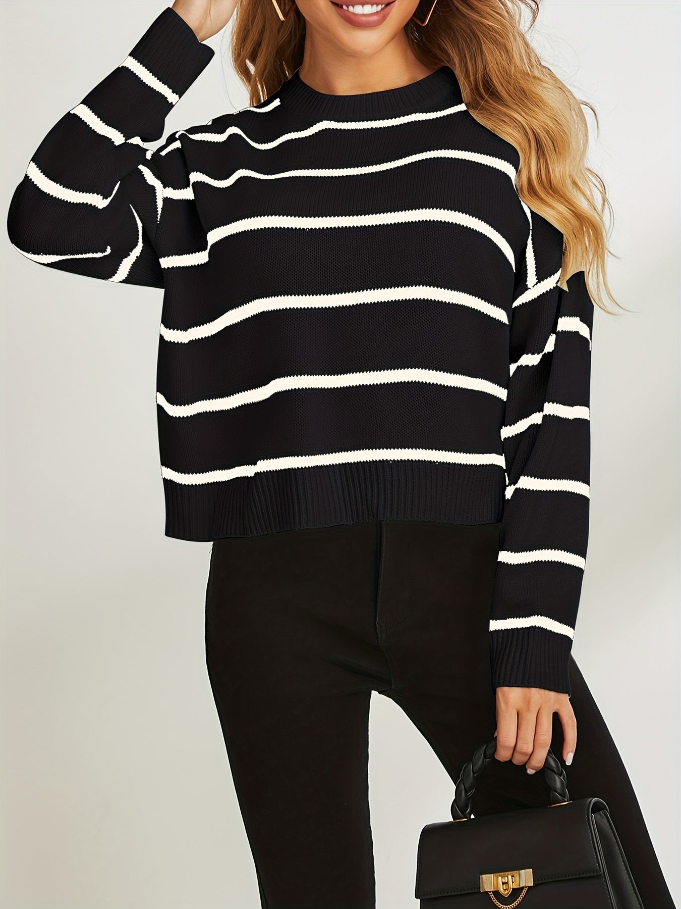 EMMA | Pasiasty sweter z dzianiny